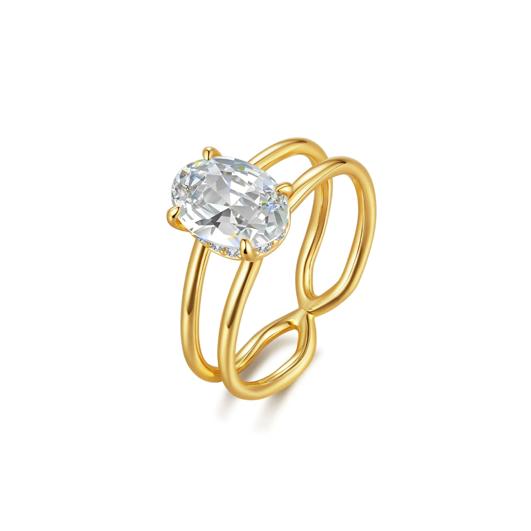 Oval Halo Moissanite Ring - Gold