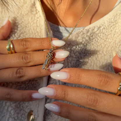 Endless Hug Necklace