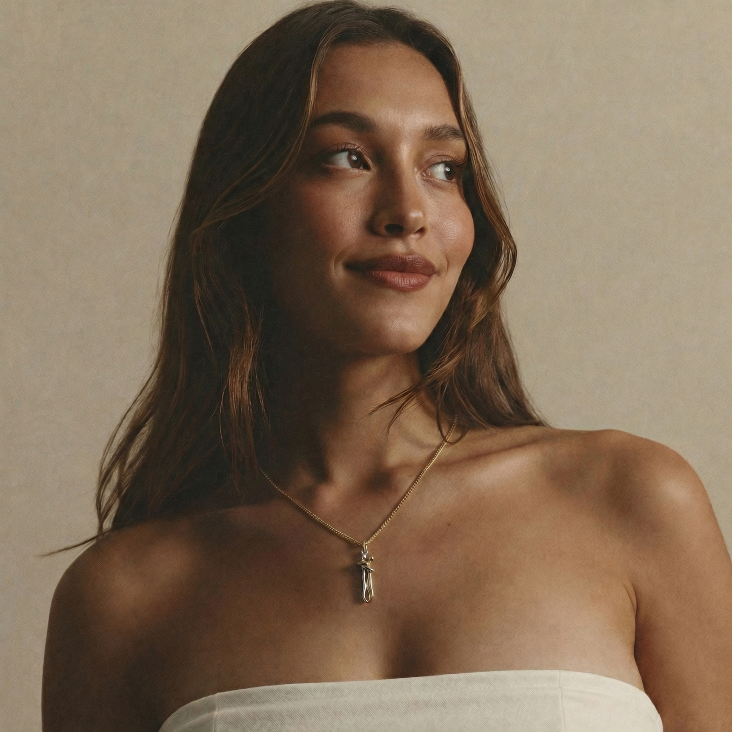 Endless Hug Necklace